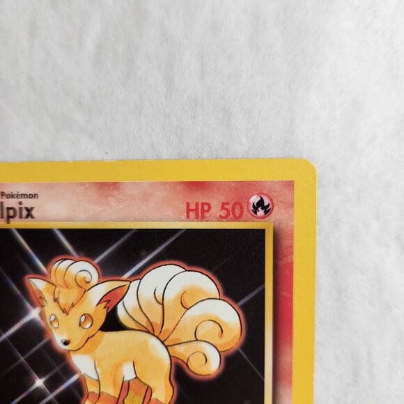 Vulpix Pokemon Base Card Set 68/102 Error Misprint HP 50 Non Holo VG 1999 - Picture 2 of 8